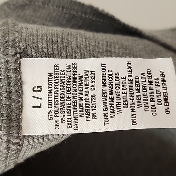 Aeropostale Y2K Henly Charcoal Tee with Logo Sz Large - Picture 16 of 16